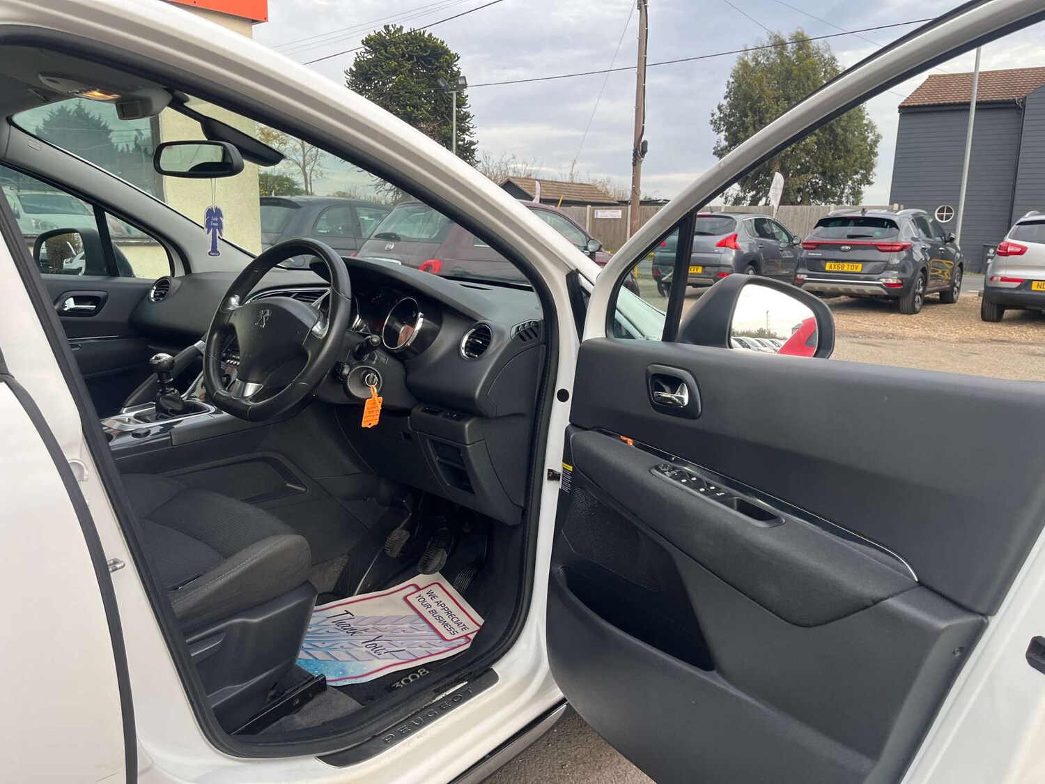 Used Peugeot 3008 2014 for sale - 76414865: Photo 16