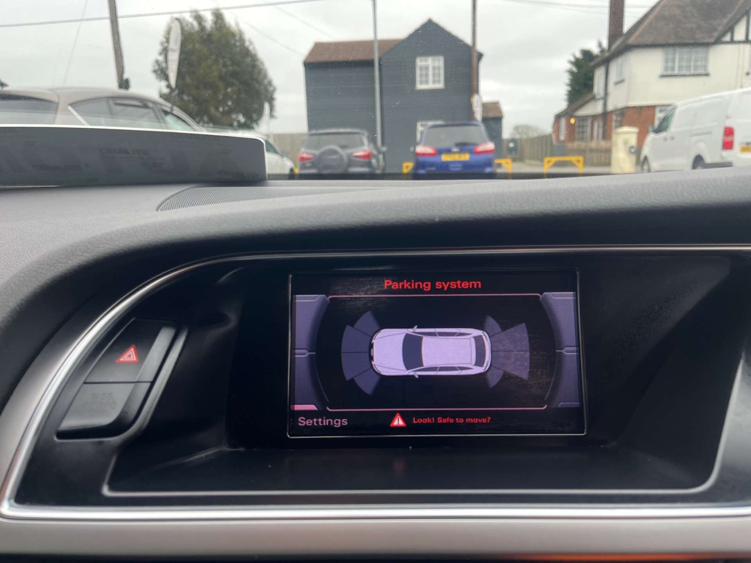 Used Audi A4 2012 for sale - 77652982: Photo 24