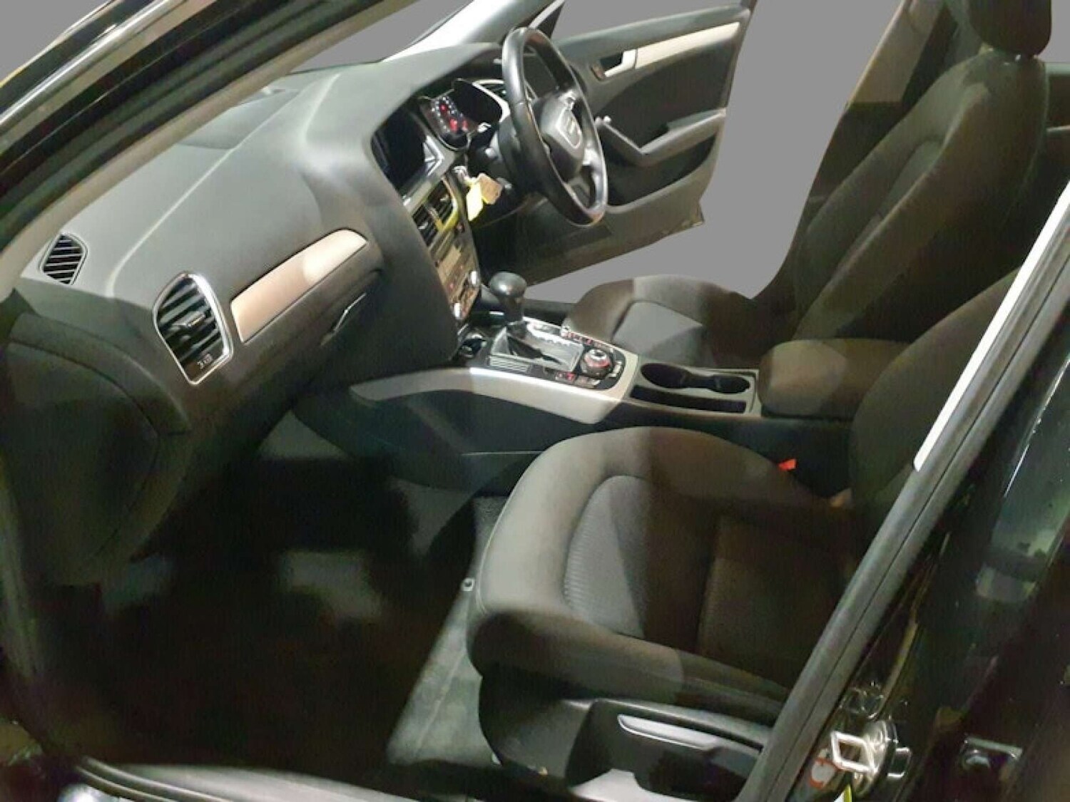 Used Audi A4 2012 for sale - 77652982: Photo 7