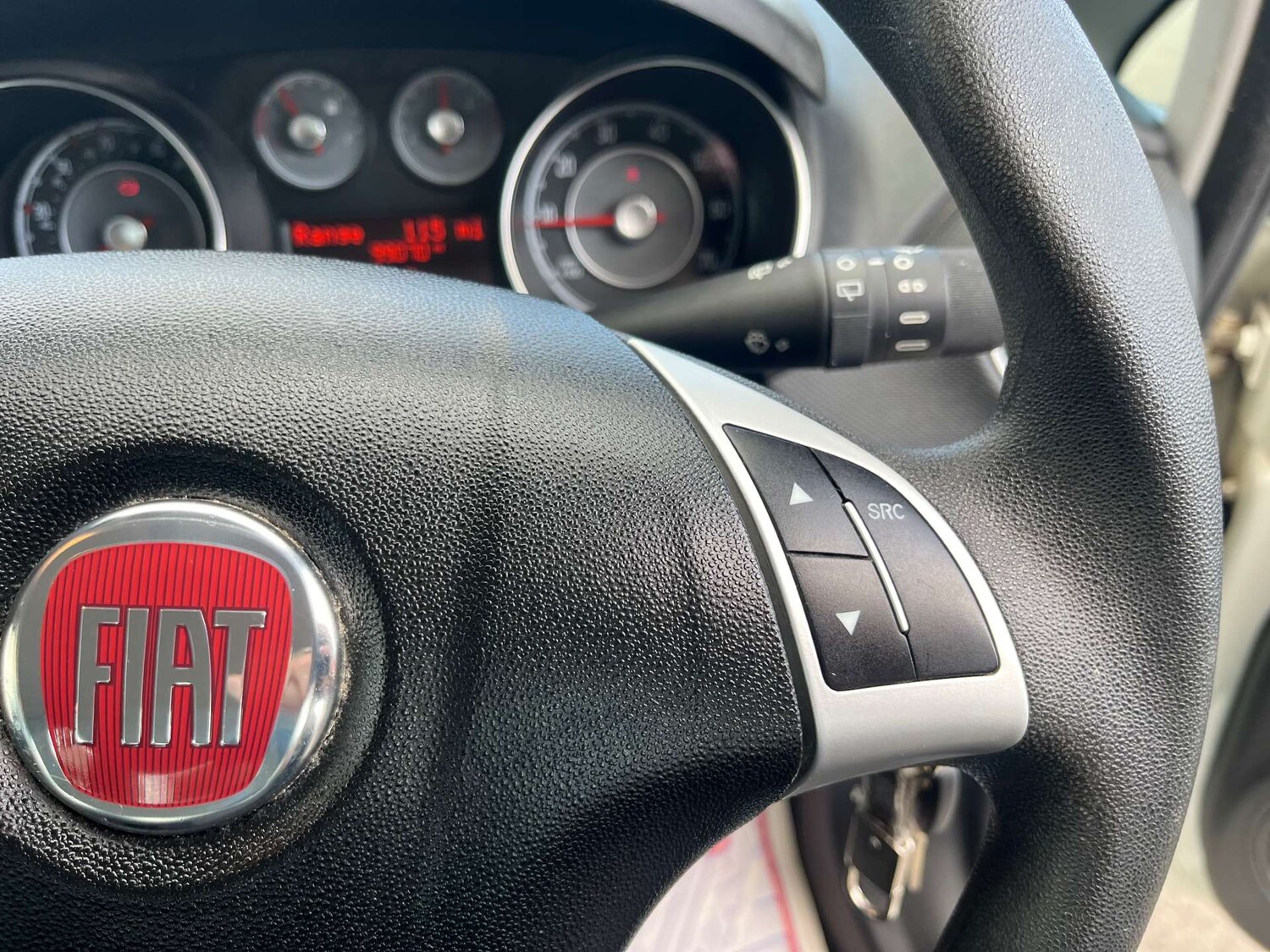 Used Fiat Punto 2017 for sale - 76601982: Photo 21