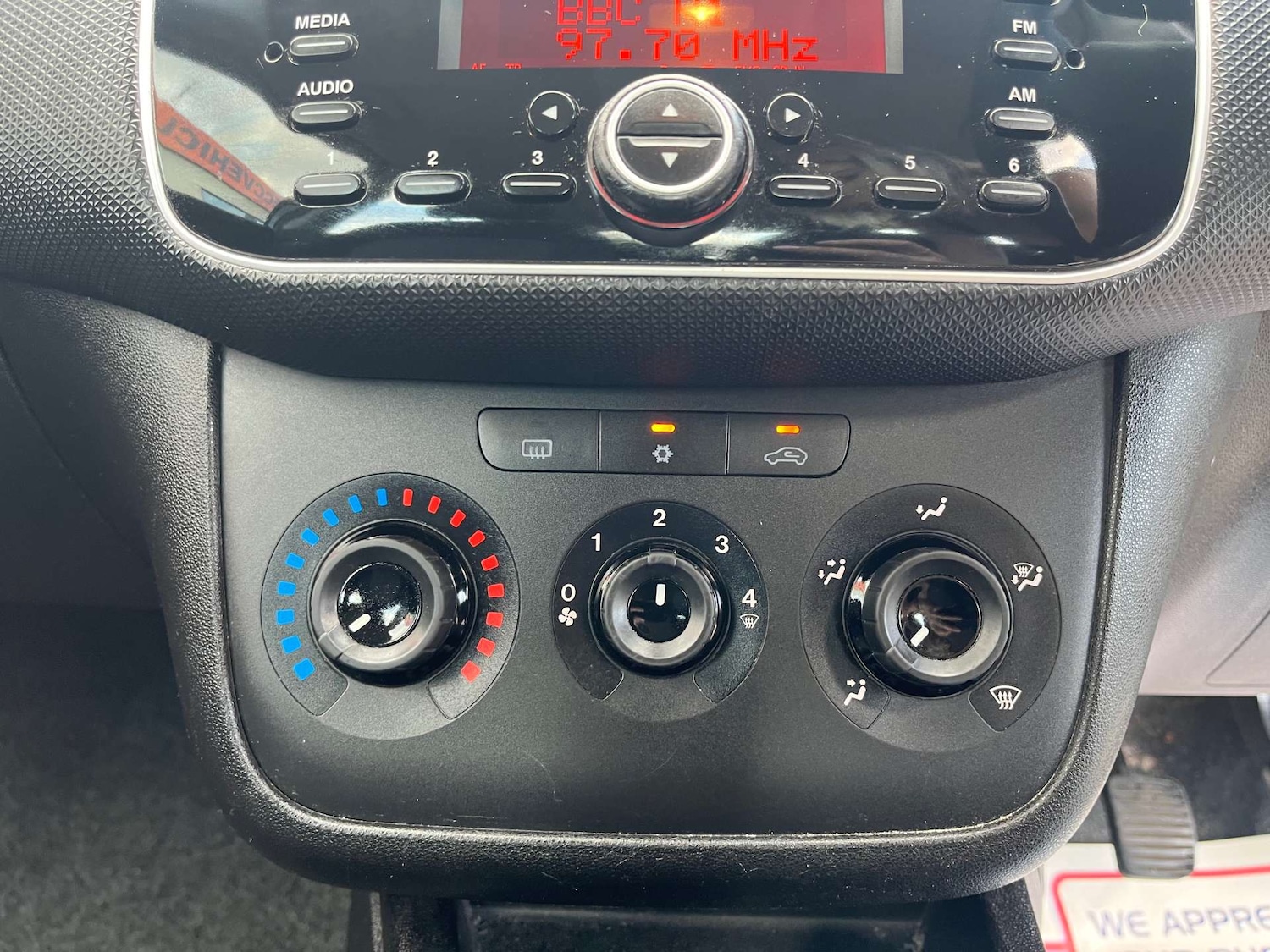 Used Fiat Punto 2017 for sale - 76601982: Photo 24