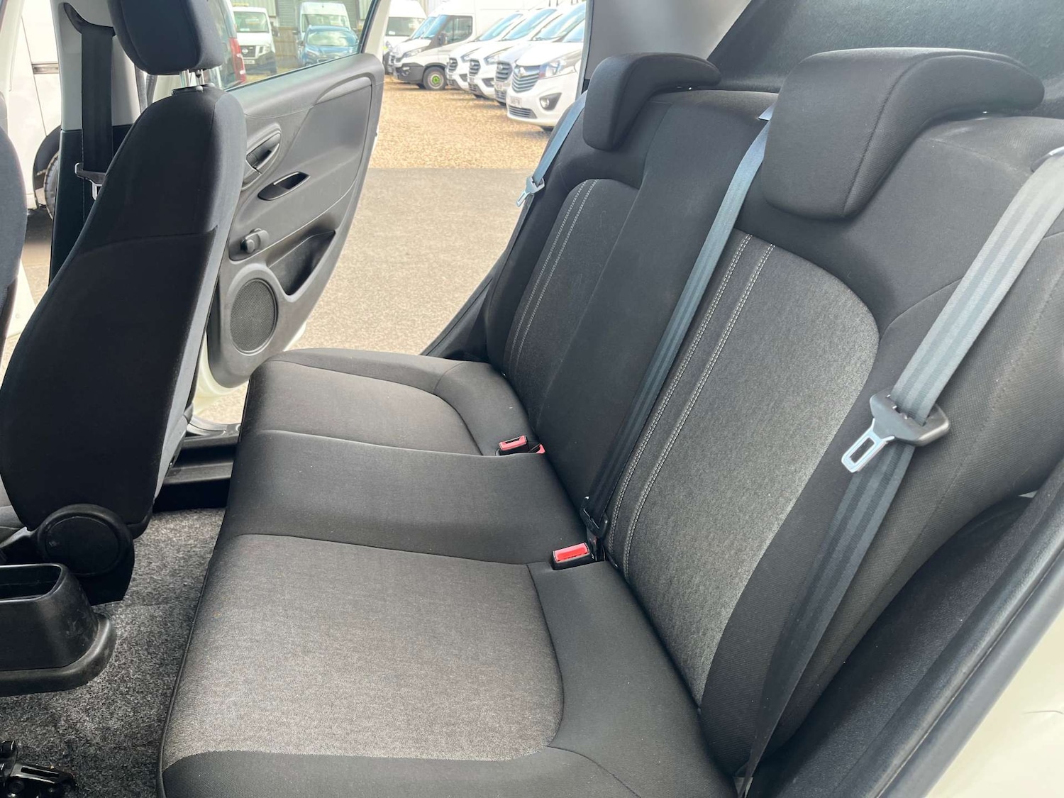 Used Fiat Punto 2017 for sale - 76601982: Photo 34