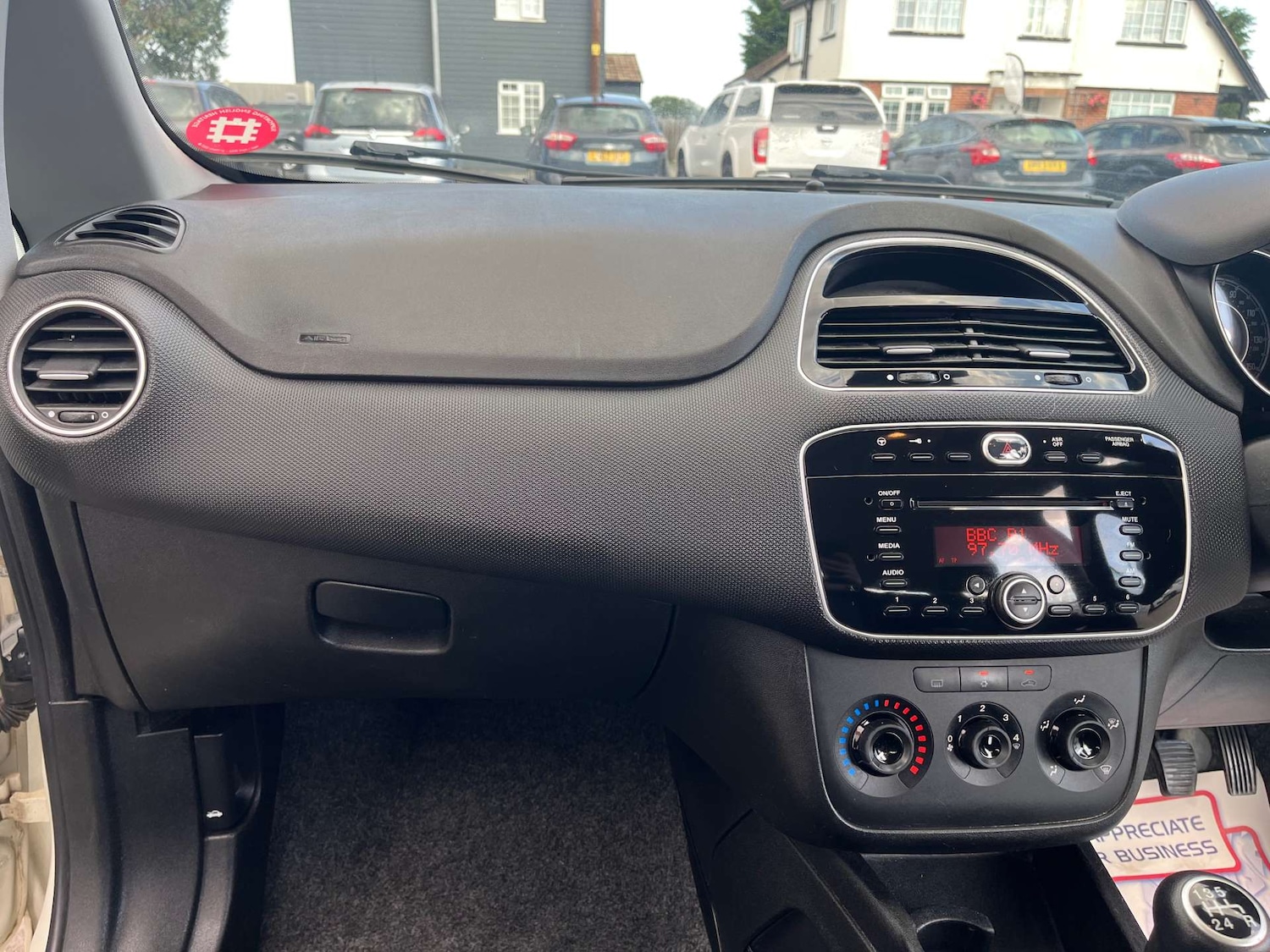 Used Fiat Punto 2017 for sale - 76601982: Photo 39