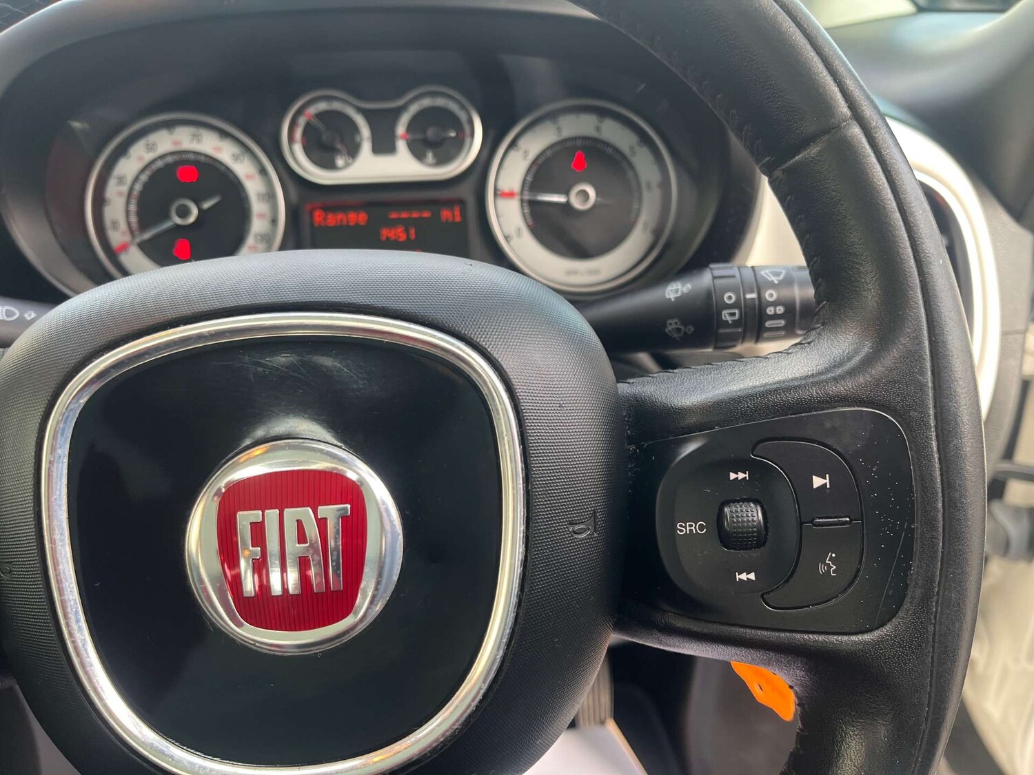 Used Fiat 500L 2013 for sale - 77529391: Photo 21