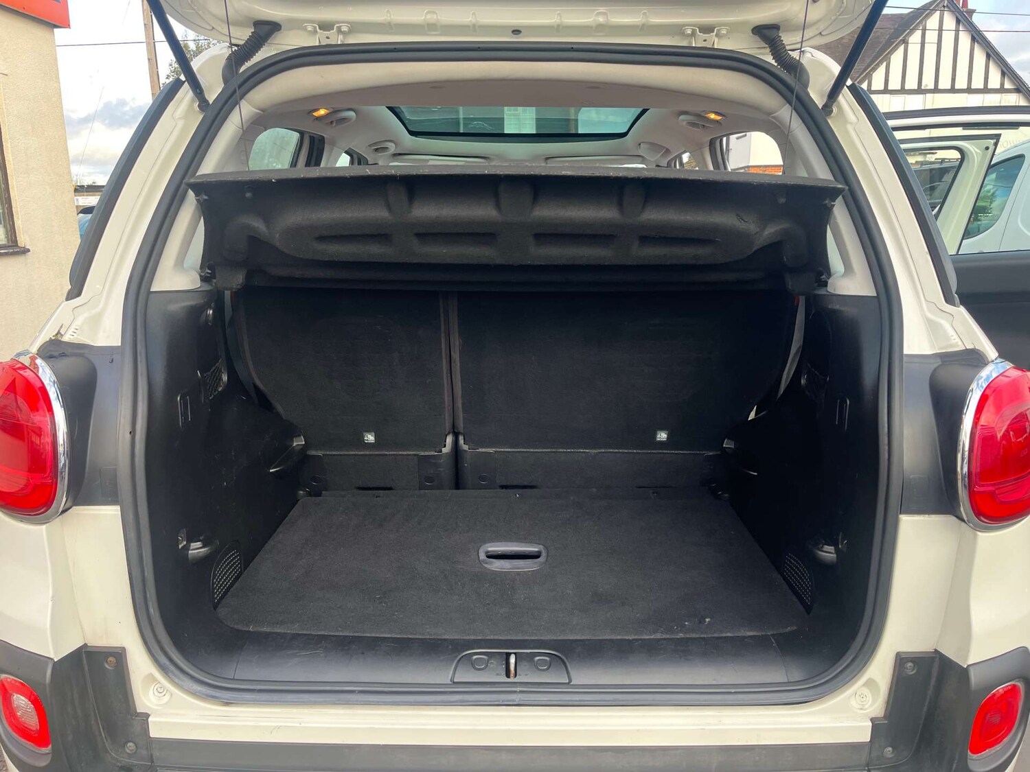 Used Fiat 500L 2013 for sale - 77529391: Photo 34