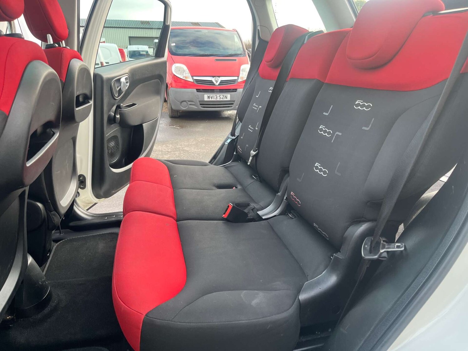 Used Fiat 500L 2013 for sale - 77529391: Photo 36