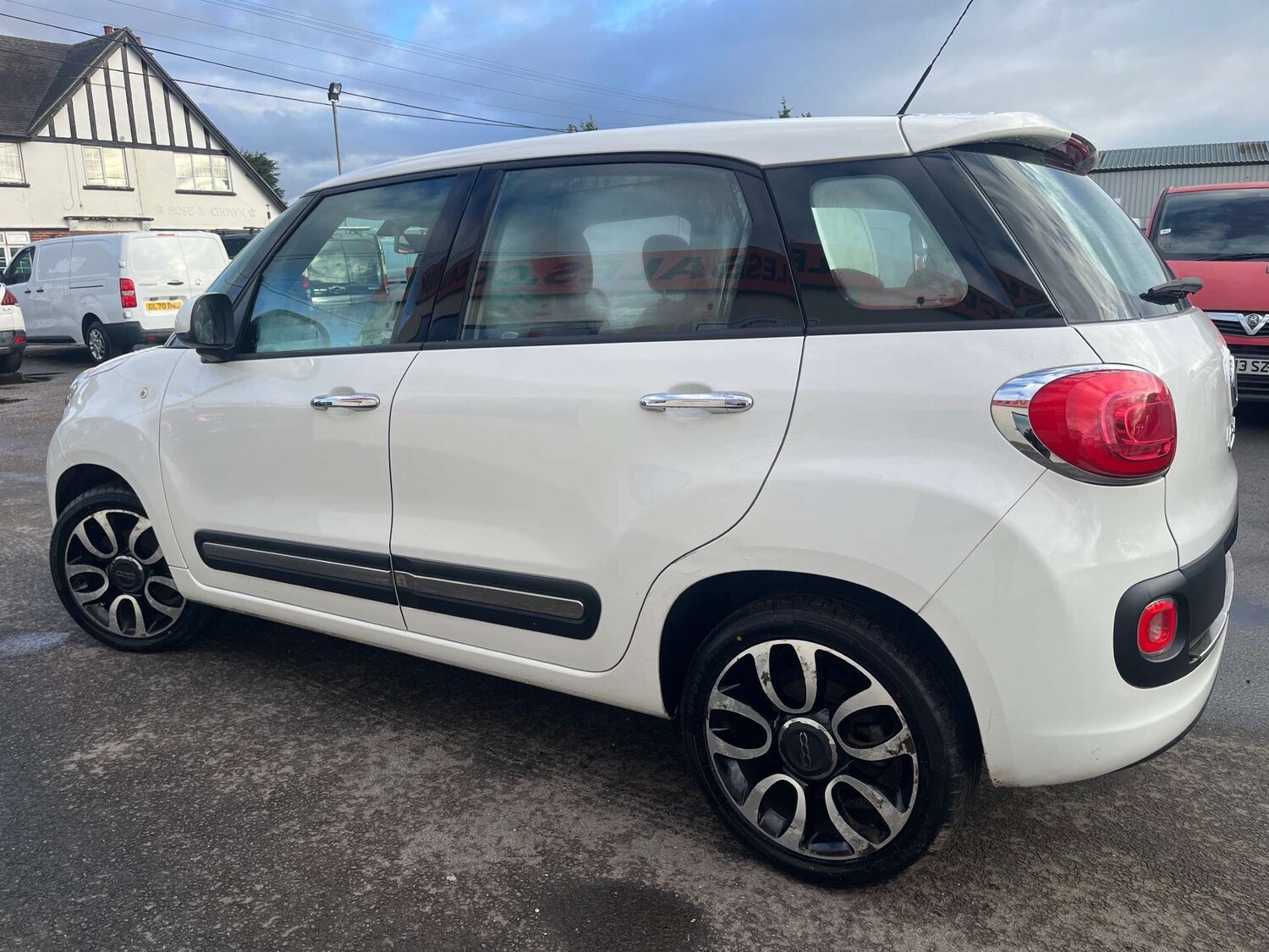 Used Fiat 500L 2013 for sale - 77529391: Photo 9