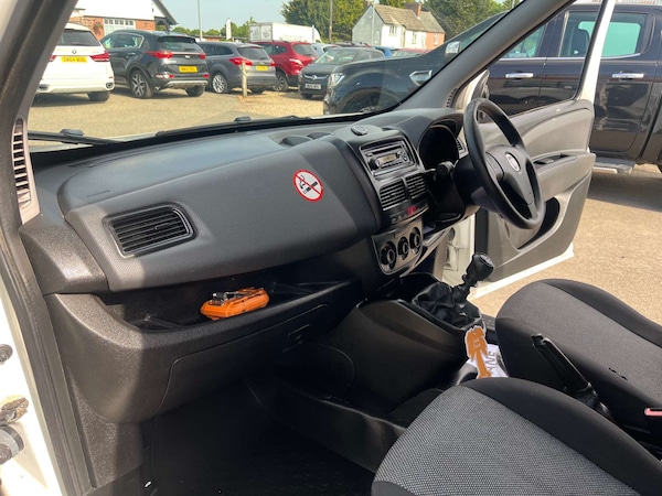 Used Fiat Doblo 2014 for sale - 74721247: Photo 42