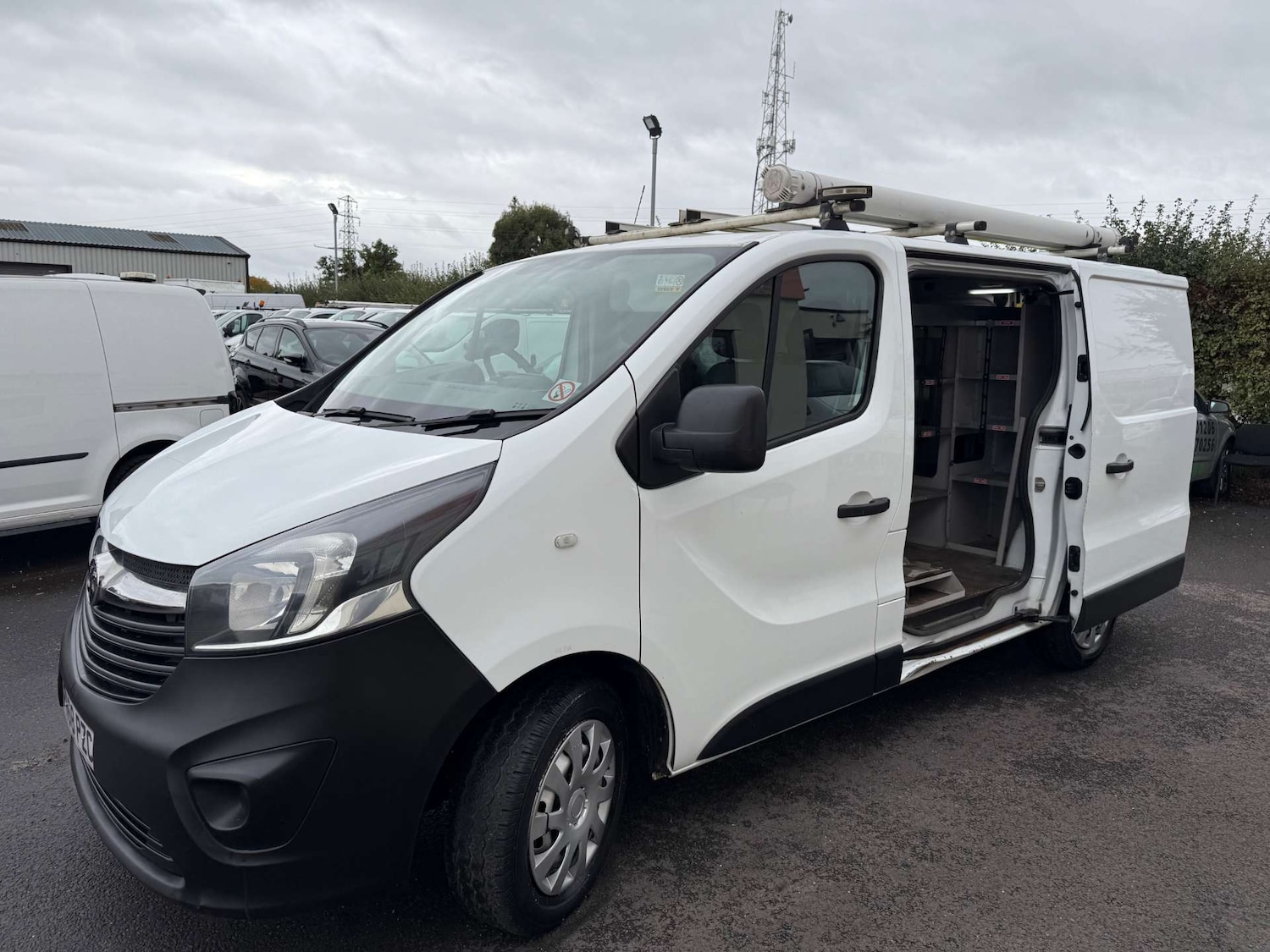 Used Vauxhall Vivaro 2018 for sale - 75661584: Photo 14