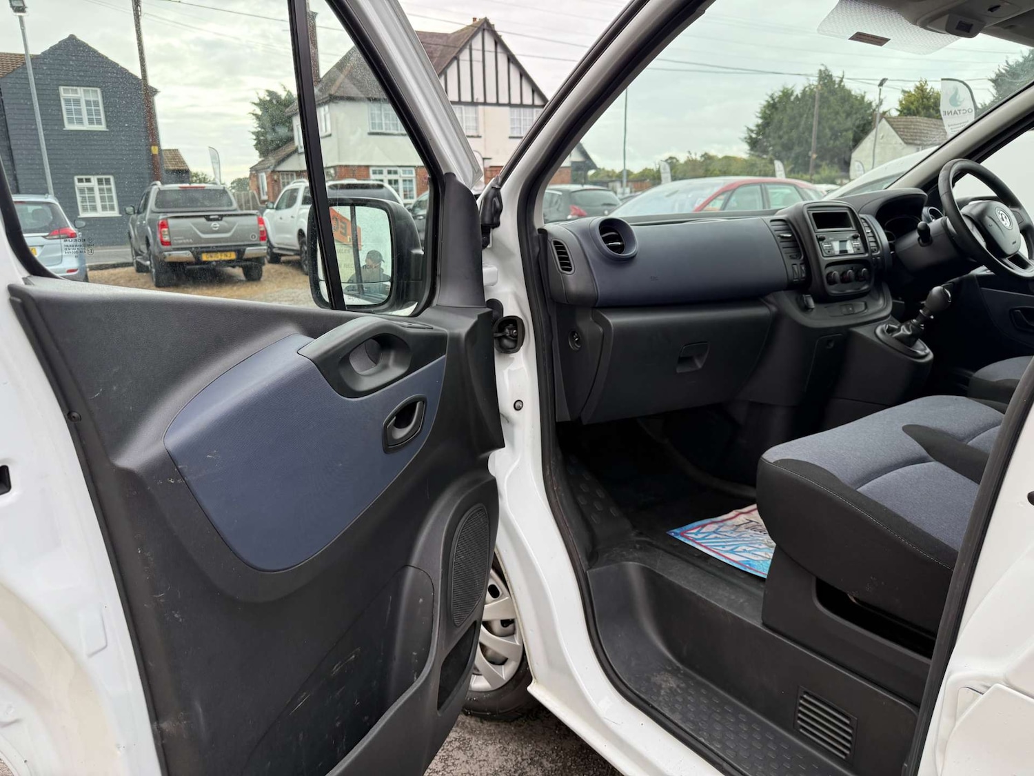 Used Vauxhall Vivaro 2018 for sale - 75661584: Photo 16