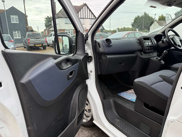Used Vauxhall Vivaro 2018 for sale - 75661584: Photo 16