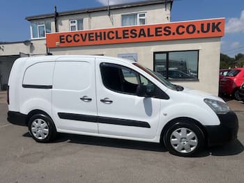 Used Citroen Berlingo 2017 for sale - 79706002: Photo