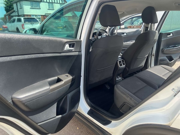 Used Kia Sportage 2017 for sale - 75592684: Photo 37
