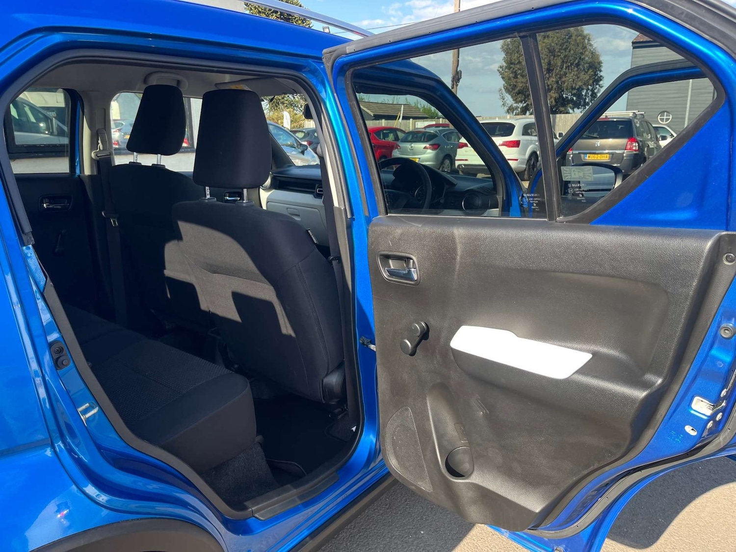 Vehicle 28