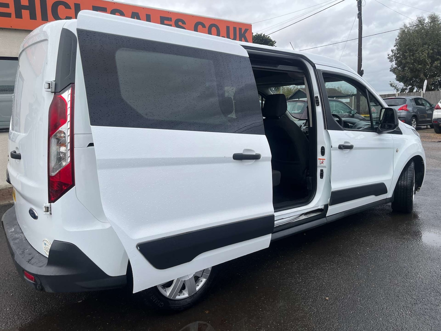 Used Ford Transit Connect 2018 for sale - 76333115: Photo 31