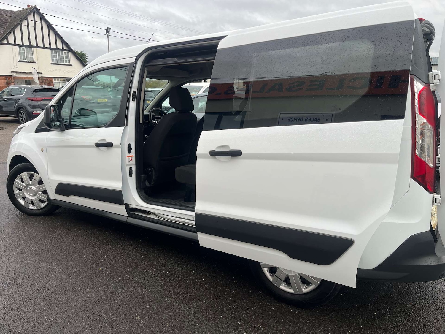 Used Ford Transit Connect 2018 for sale - 76333115: Photo 33