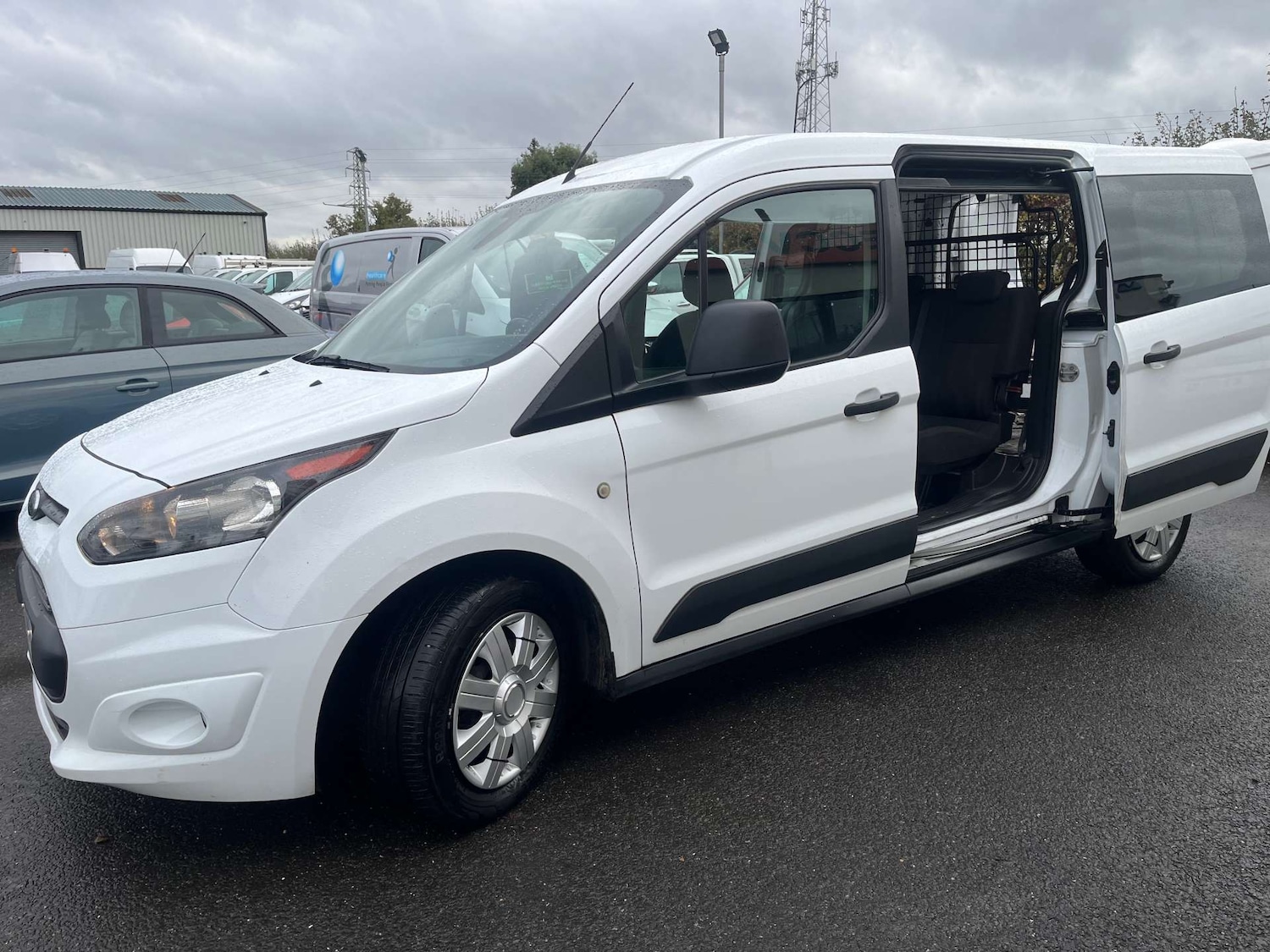 Used Ford Transit Connect 2018 for sale - 76333115: Photo 36