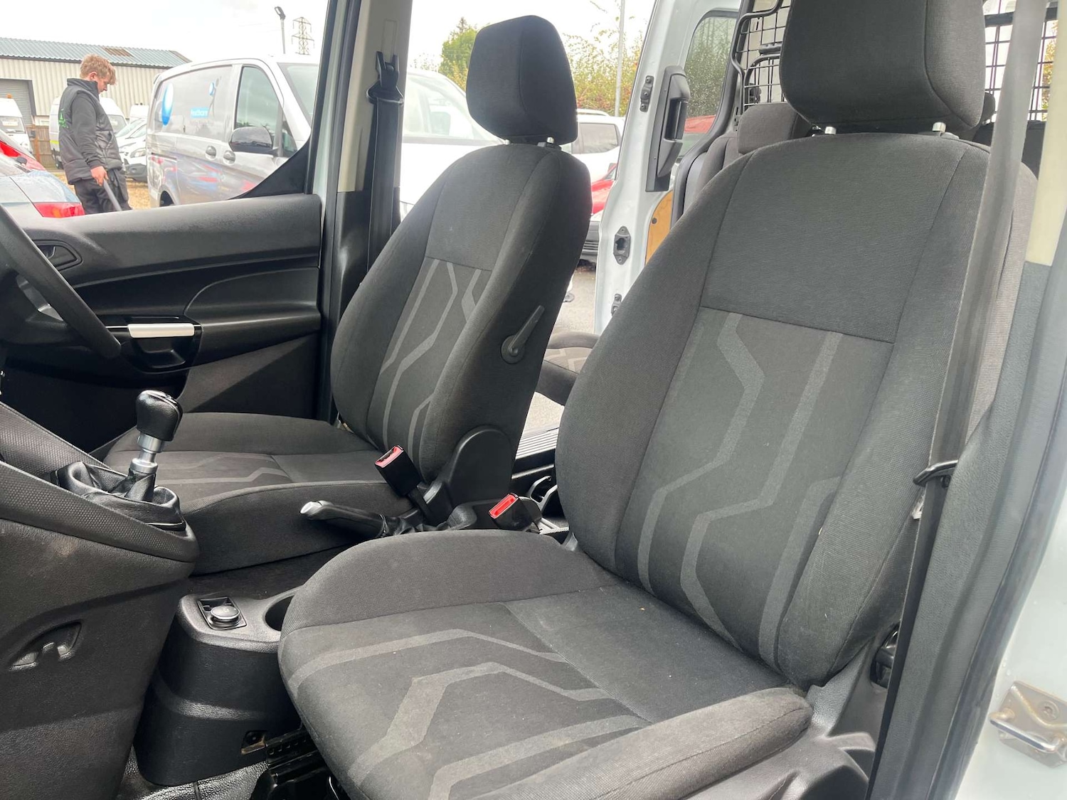Used Ford Transit Connect 2018 for sale - 76333115: Photo 38