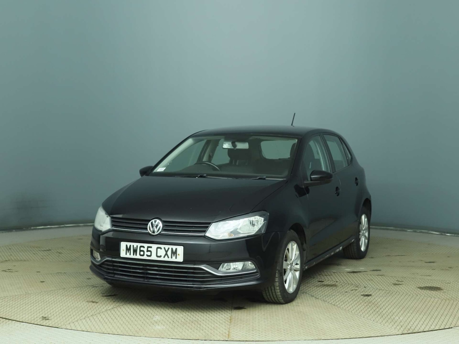 Used Volkswagen Polo 2015 for sale - 78122014: Photo 3