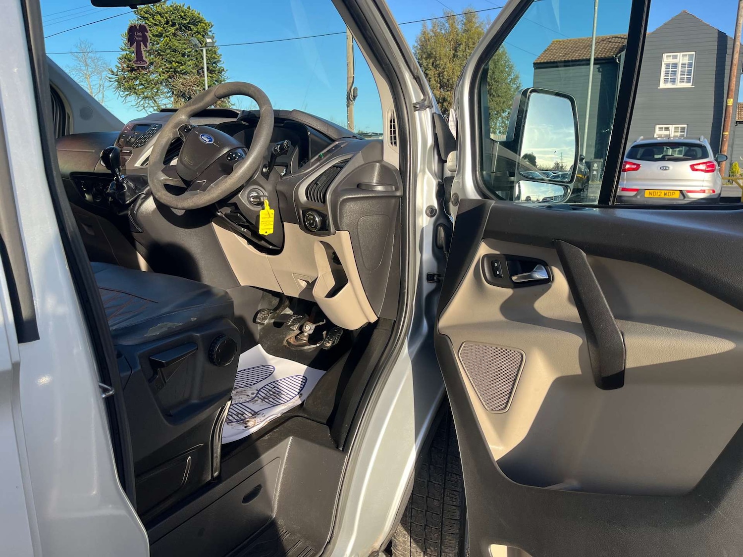 Used Ford Tourneo Custom 2014 for sale - 76642963: Photo 12