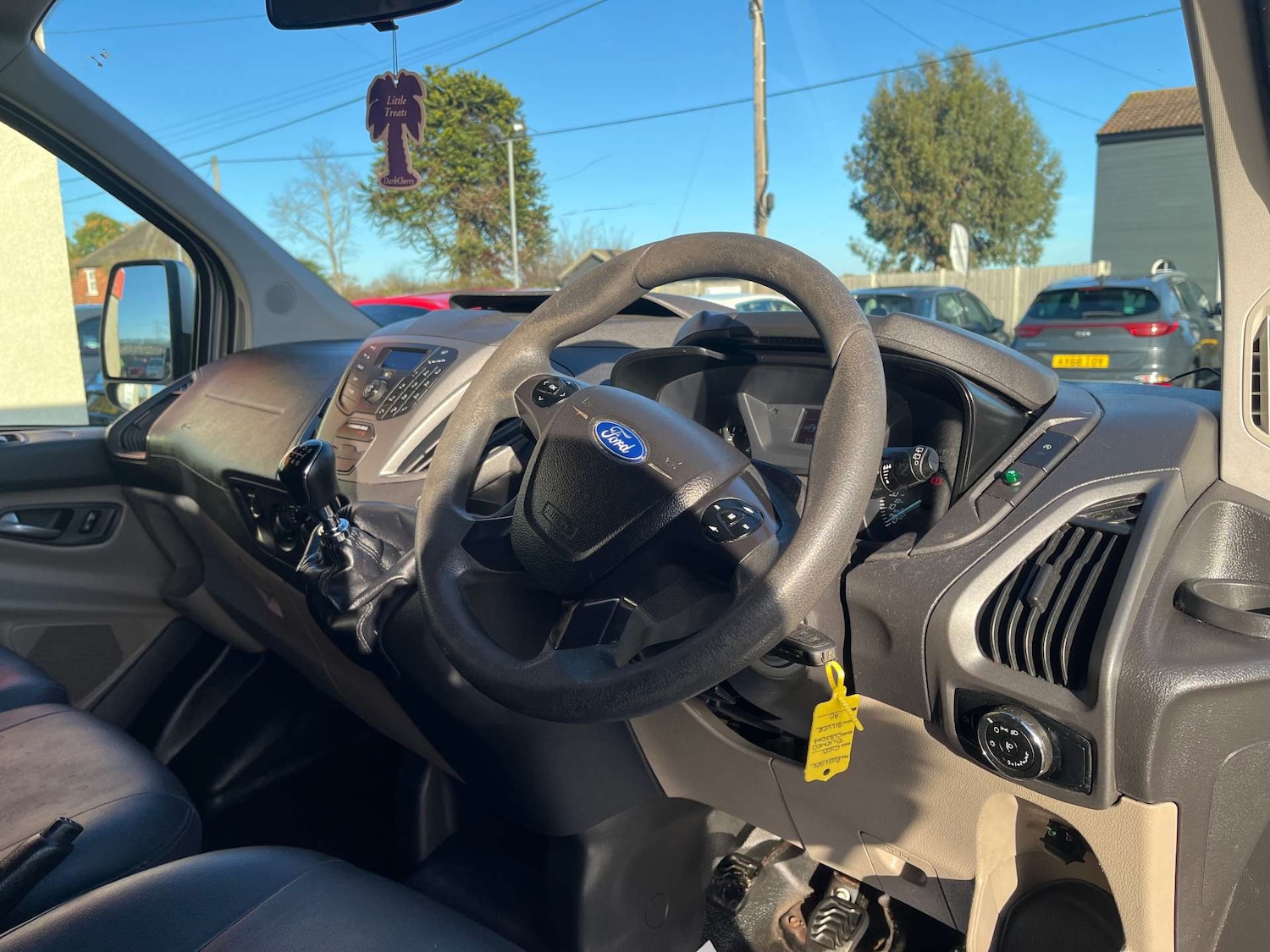 Used Ford Tourneo Custom 2014 for sale - 76642963: Photo 14