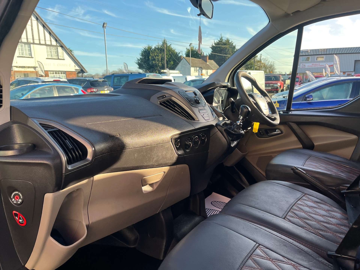 Used Ford Tourneo Custom 2014 for sale - 76642963: Photo 41