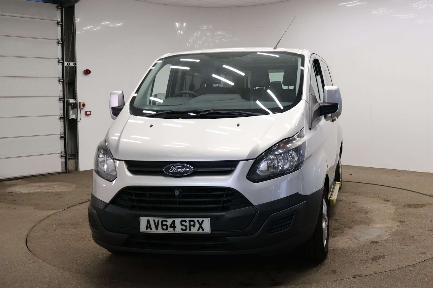 Used Ford Tourneo Custom 2014 for sale - 76642963: Photo 7