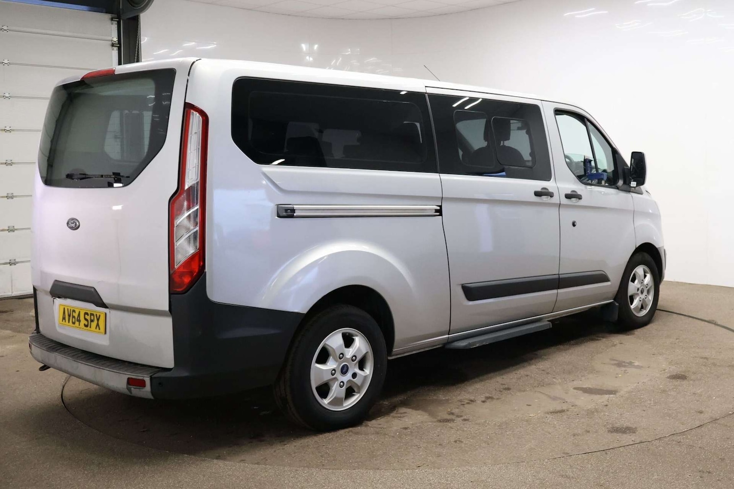 Used Ford Tourneo Custom 2014 for sale - 76642963: Photo 9