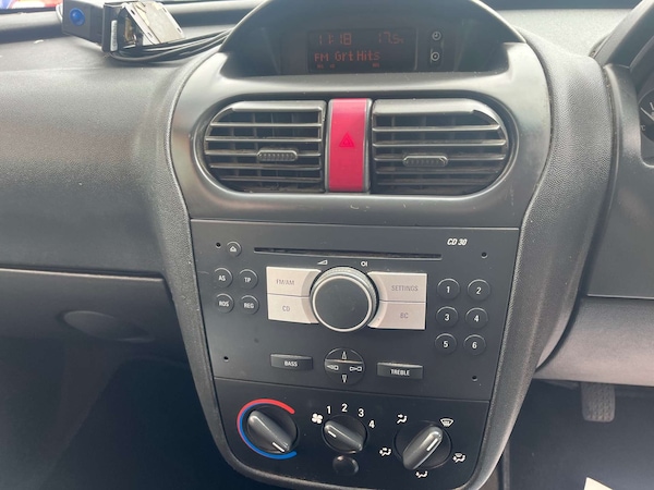 Used Vauxhall Combo 2011 for sale - 75597428: Photo 16