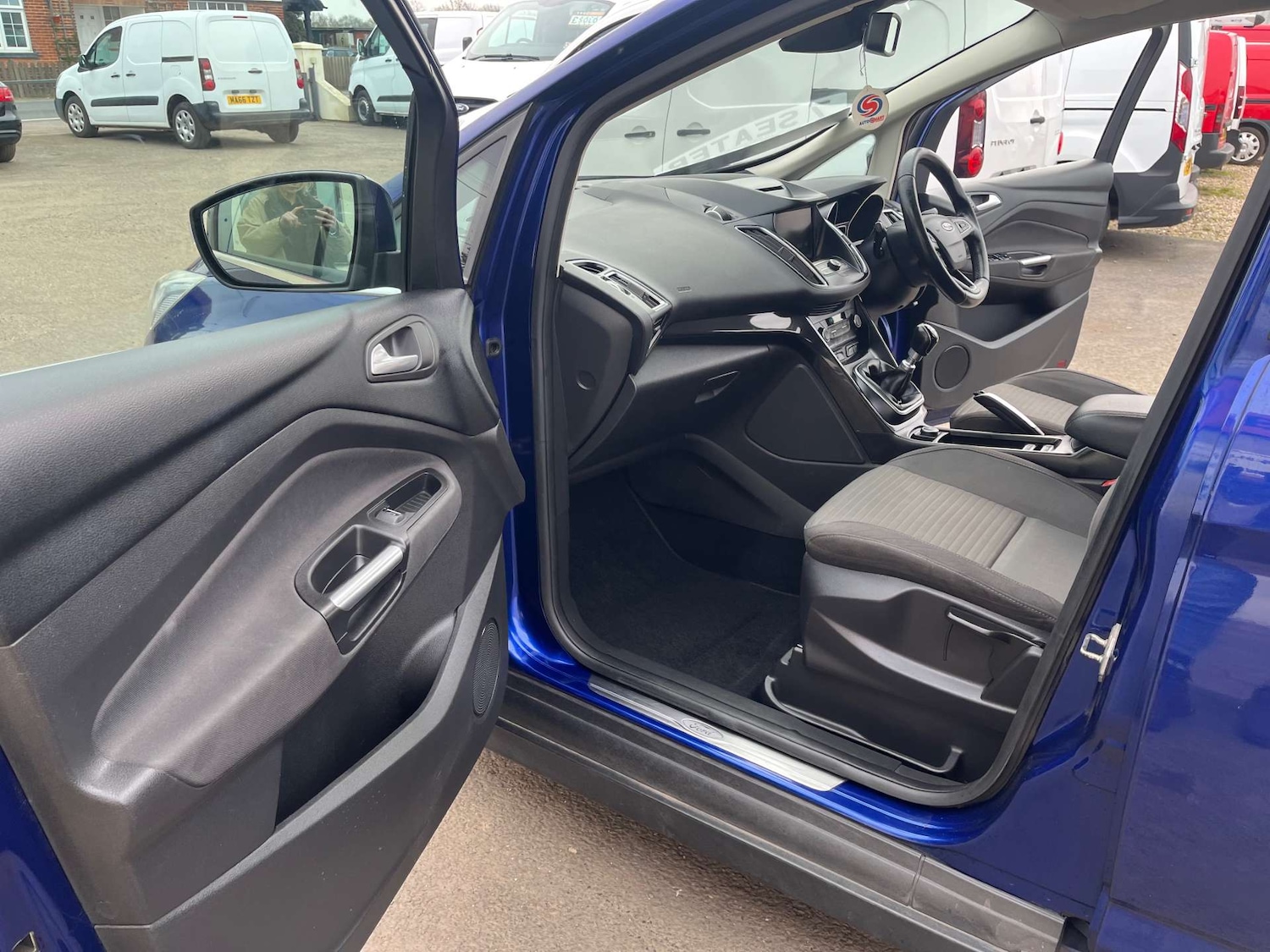 Used Ford C-Max 2015 for sale - 77640557: Photo 37