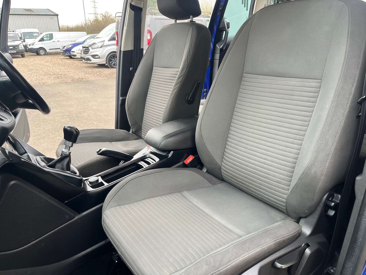 Used Ford C-Max 2015 for sale - 77640557: Photo 39