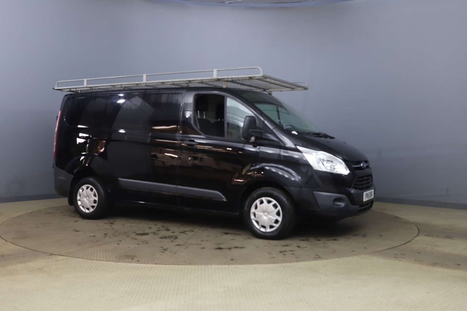 Used Ford Transit Custom 2018 for sale - 78152291: Photo 2