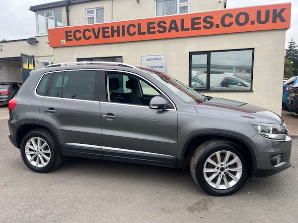 Used Volkswagen Tiguan 2012 for sale - 75110612: Photo 1