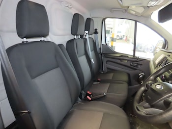 Used Ford Transit Custom 2019 for sale - 78919870: Photo
