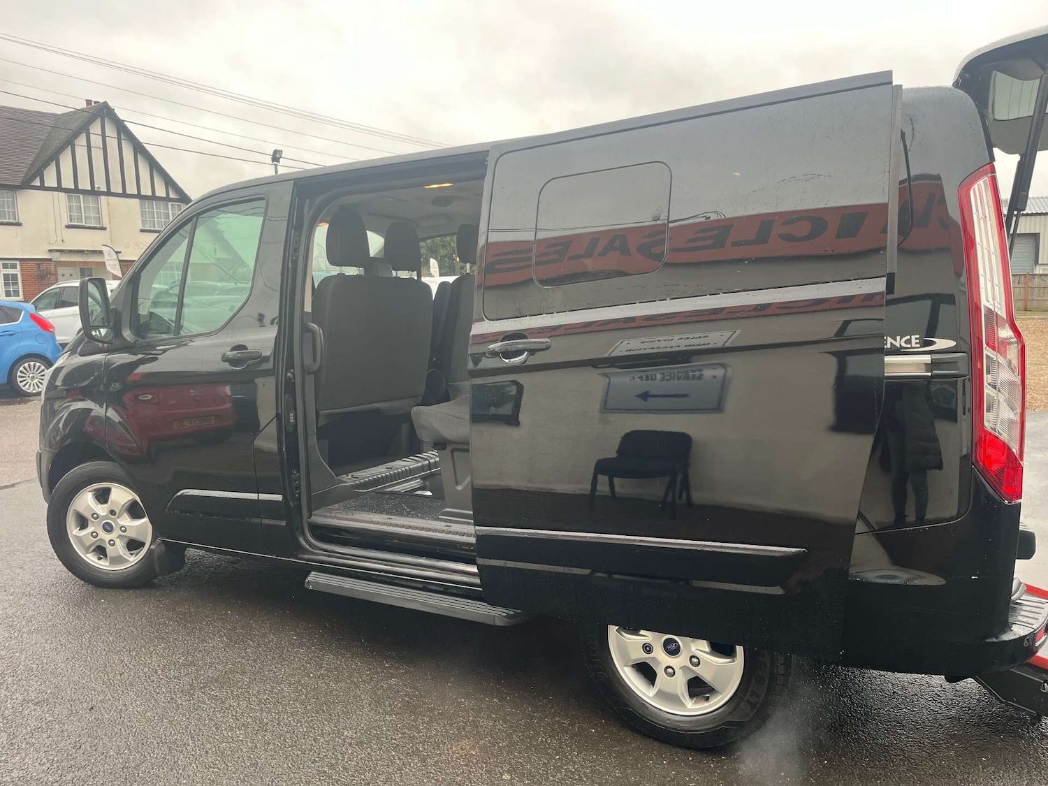 Used Ford Tourneo Custom 2018 for sale - 76694824: Photo 36