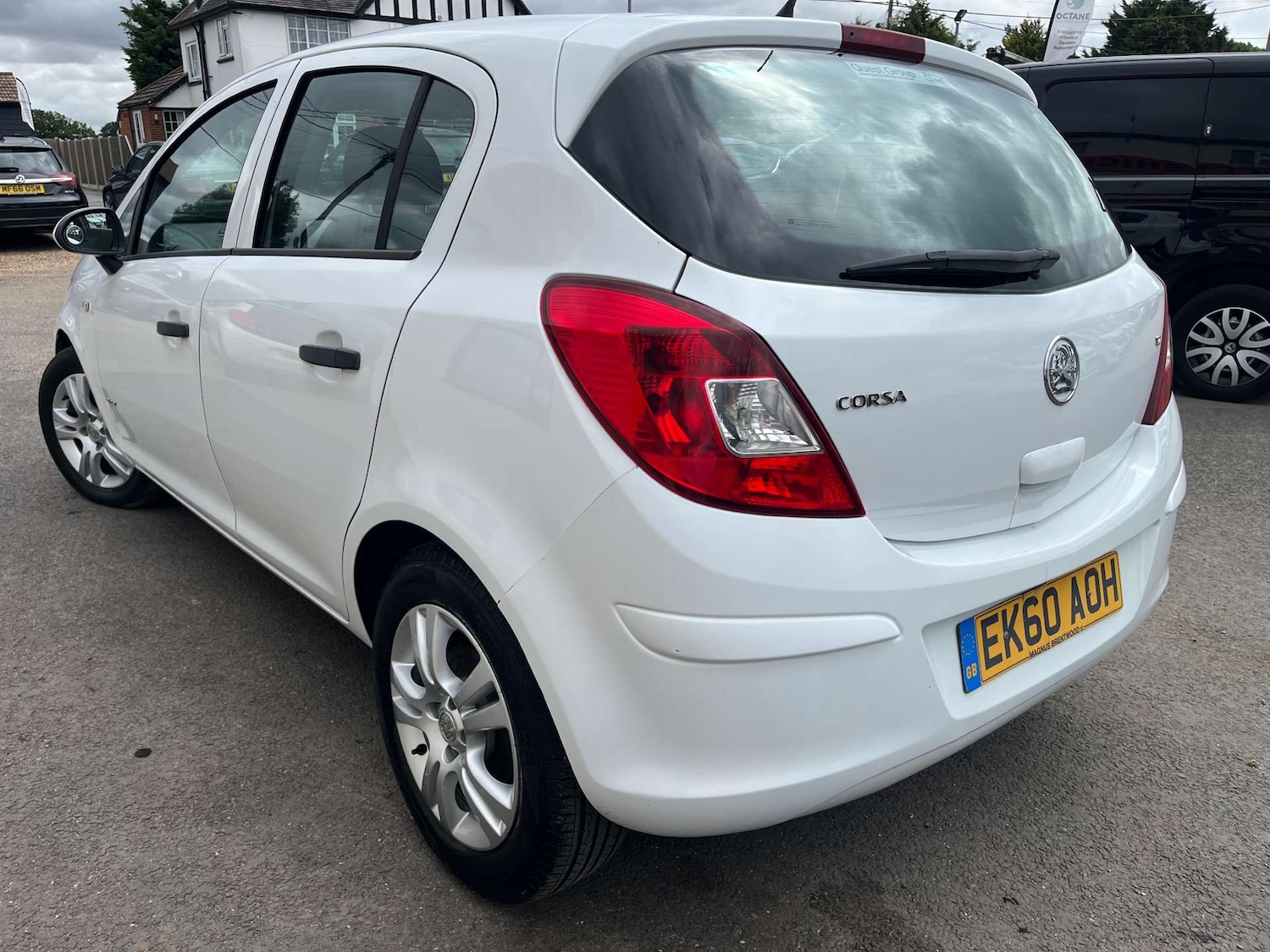 Used Vauxhall Corsa 2010 for sale - 76601629: Photo 10