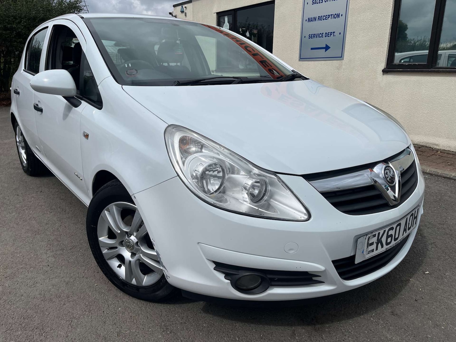 Used Vauxhall Corsa 2010 for sale - 76601629: Photo 3