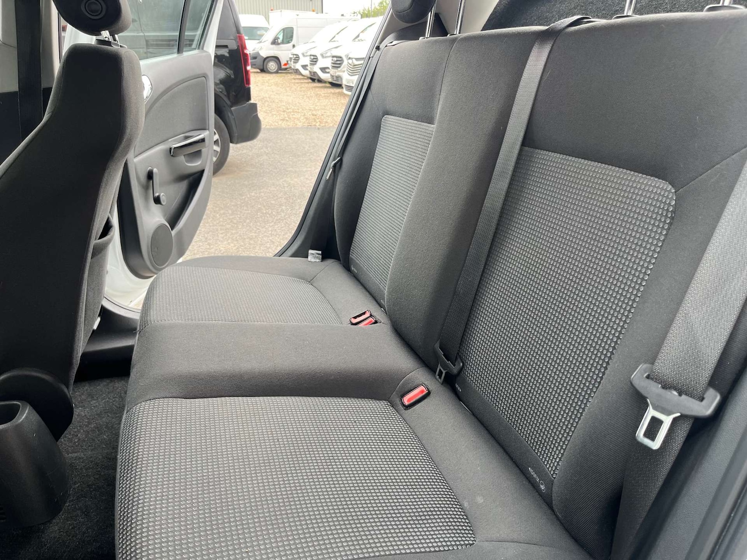 Used Vauxhall Corsa 2010 for sale - 76601629: Photo 35