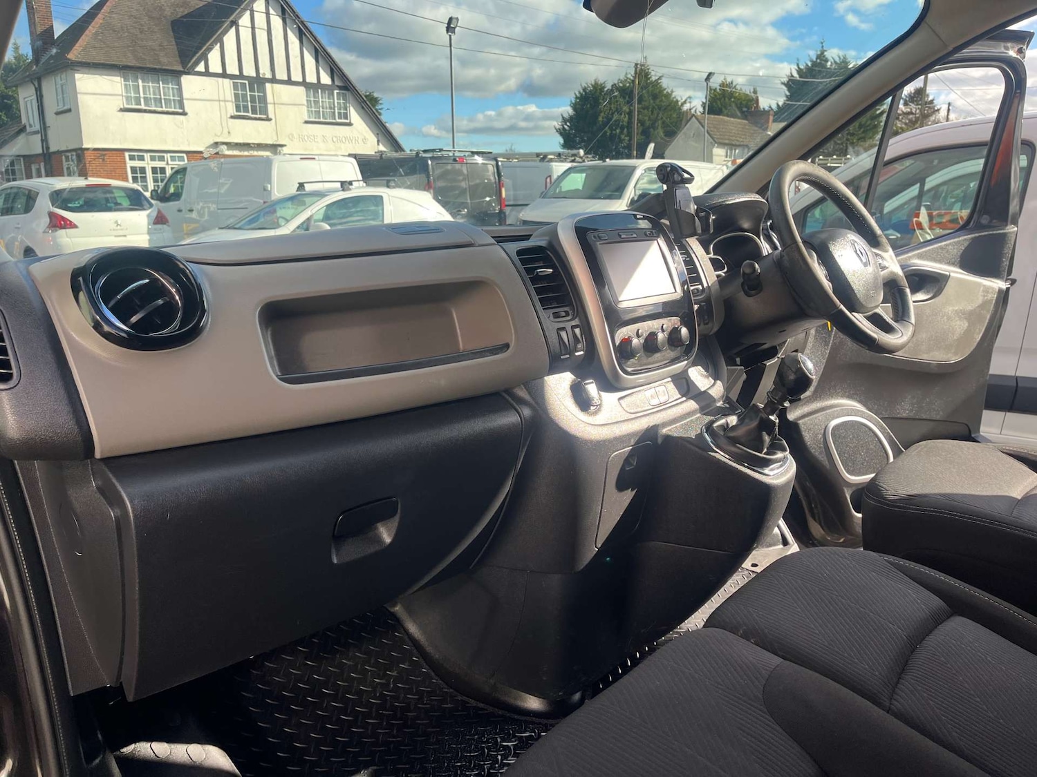 Used Renault Trafic 2018 for sale - 77523096: Photo 35