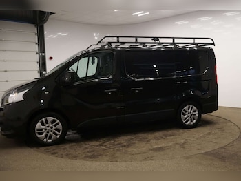 Used Renault Trafic 2018 for sale - 77523096: Photo