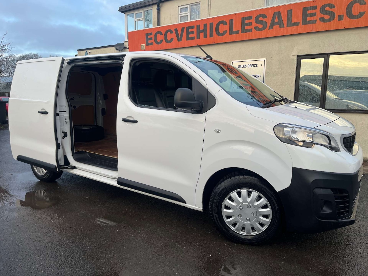 Used Peugeot Expert 2021 for sale - 77234097: Photo 29