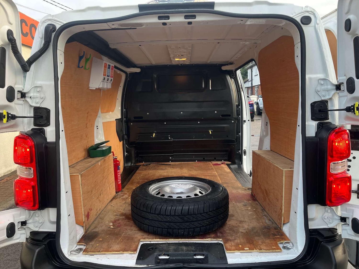 Used Peugeot Expert 2021 for sale - 77234097: Photo 34