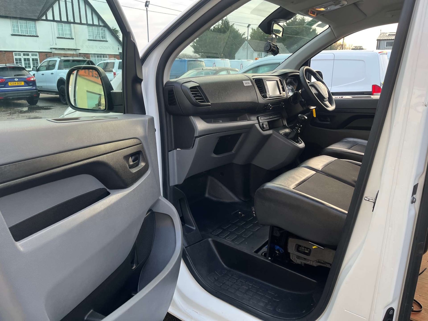 Used Peugeot Expert 2021 for sale - 77234097: Photo 40