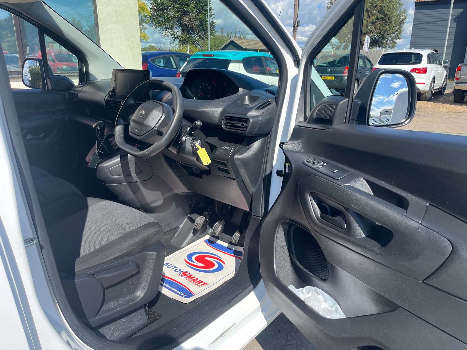 Used Peugeot Partner 2021 for sale - 75639984: Photo 16