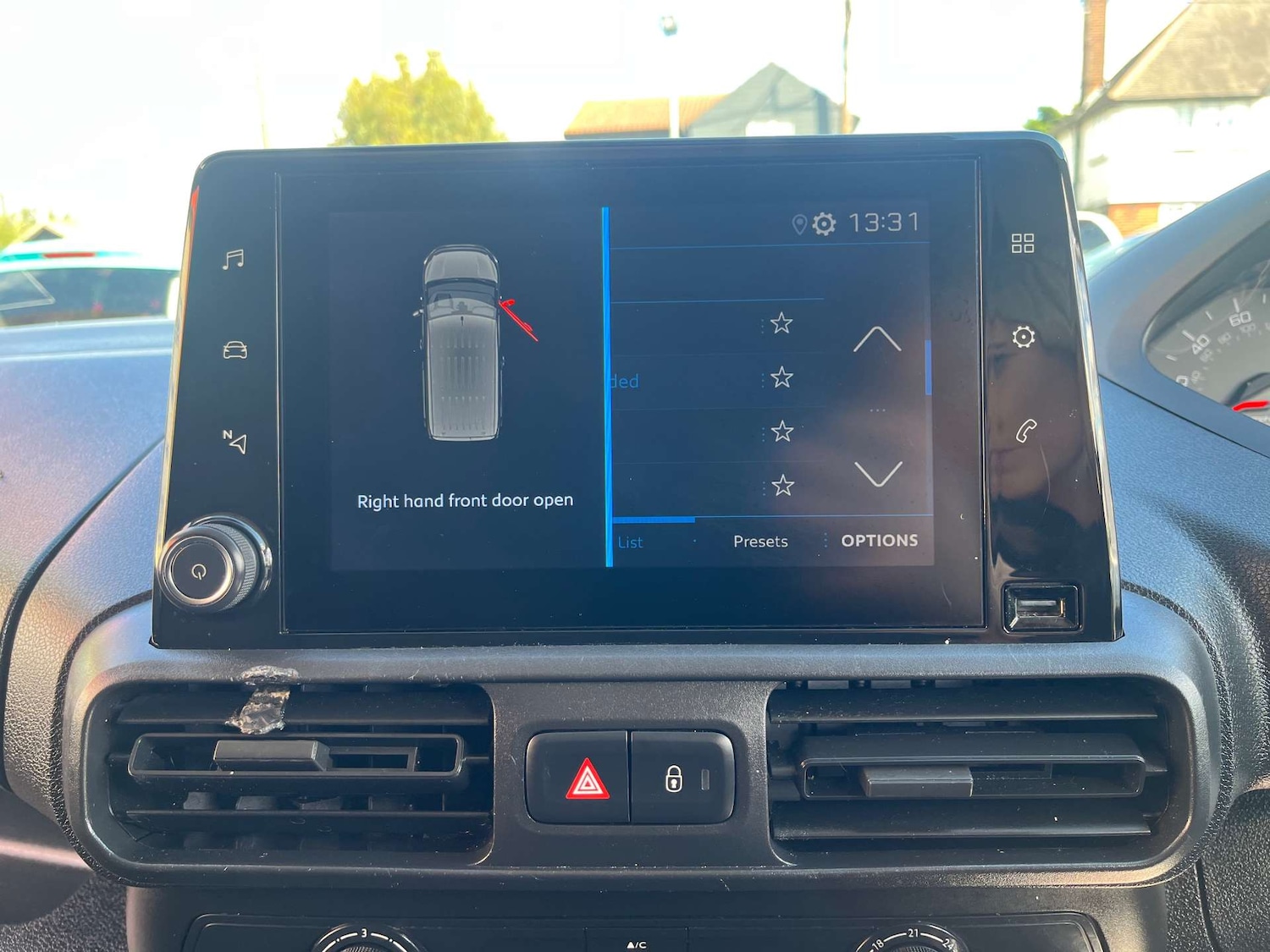 Used Peugeot Partner 2021 for sale - 75639984: Photo 23