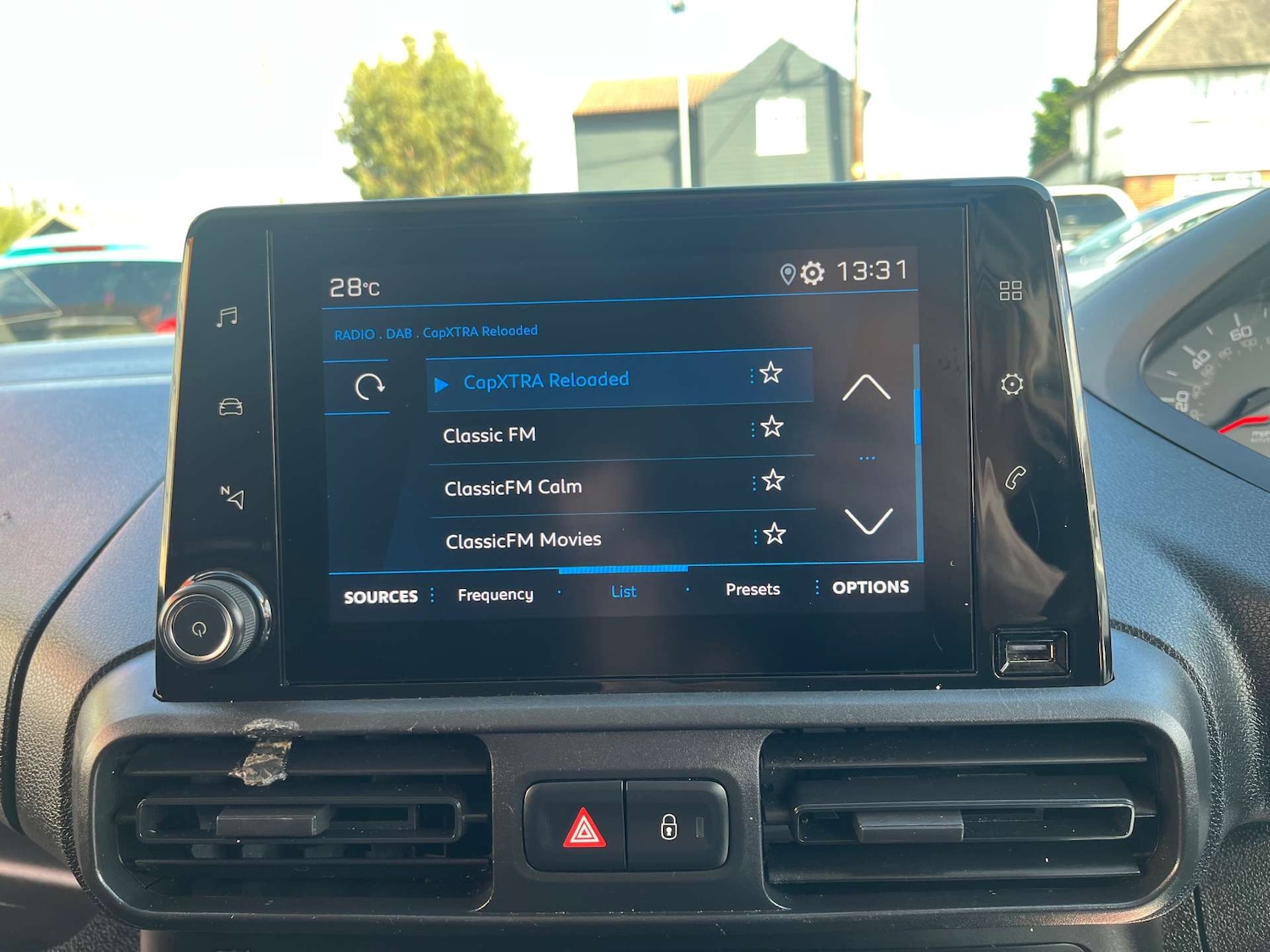 Used Peugeot Partner 2021 for sale - 75639984: Photo 25