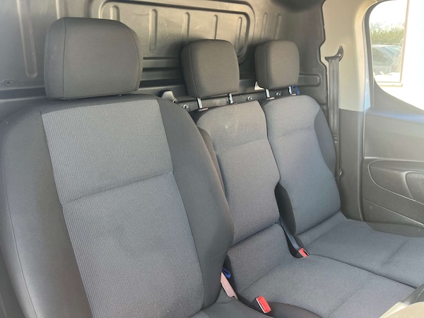Used Peugeot Partner 2021 for sale - 75639984: Photo 29