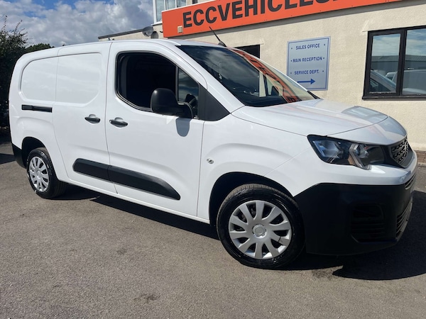 Used Peugeot Partner 2021 for sale - 75639984: Photo 2