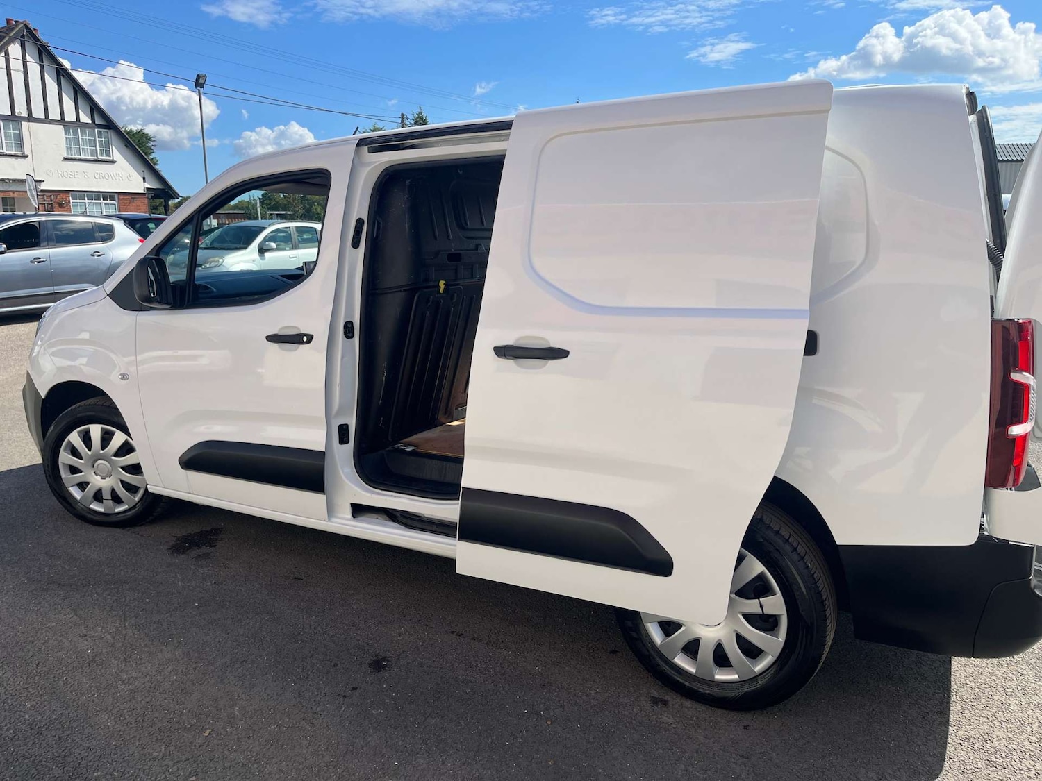 Used Peugeot Partner 2021 for sale - 75639984: Photo 37