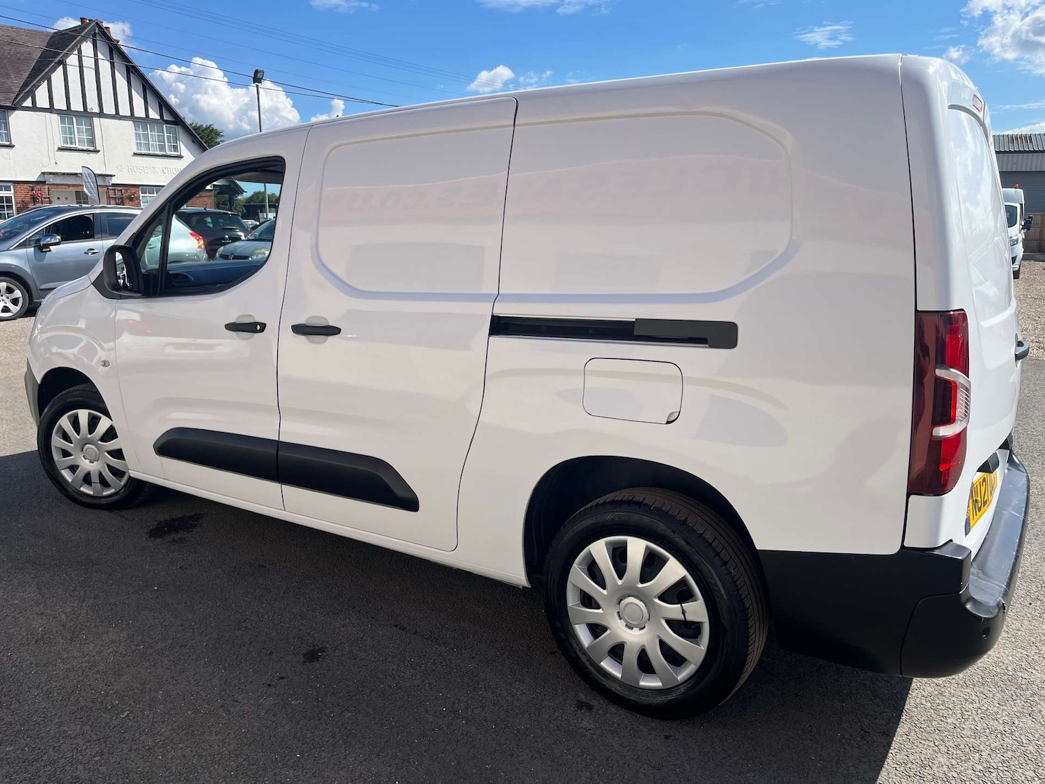 Used Peugeot Partner 2021 for sale - 75639984: Photo 9